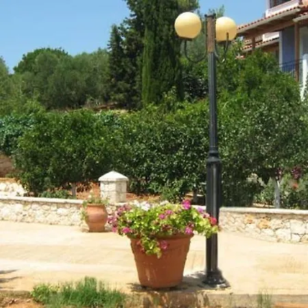 Eliza Gasthuis Skala (Kefalonia)